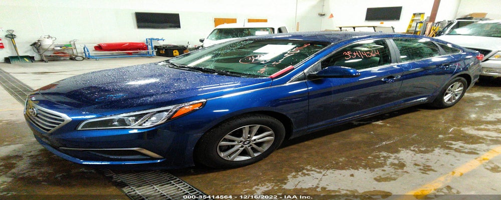 5NPE24AF3HH490006 2017 HYUNDAI SONATA photo no. 2