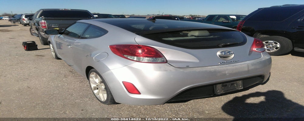 KMHTC6AD3CU027615 2012 HYUNDAI VELOSTER photo no. 3