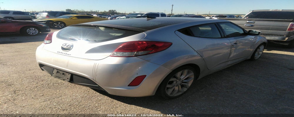 KMHTC6AD3CU027615 2012 HYUNDAI VELOSTER photo no. 4