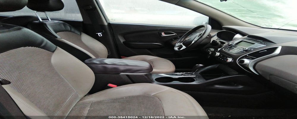 KM8JU3AC7CU460901 2012 HYUNDAI TUCSON photo no. 5