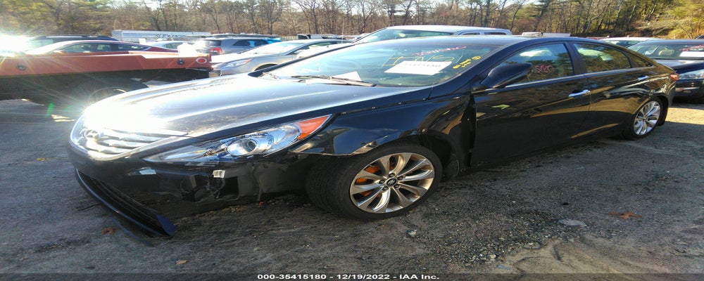 5NPEC4AC2DH808565 2013 HYUNDAI SONATA photo no. 2