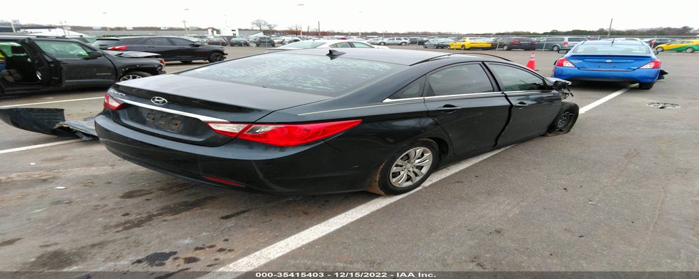 5NPEB4AC9CH318917 2012 HYUNDAI SONATA photo no. 4