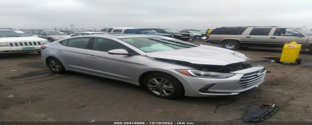 KMHD84LF0JU654388 2018 HYUNDAI ELANTRA photo no. 9