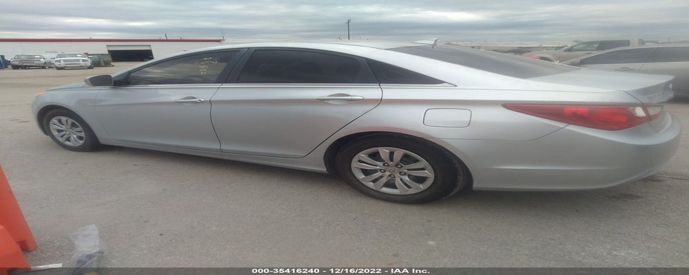 5NPEB4AC2CH403016 2012 HYUNDAI SONATA photo no. 3