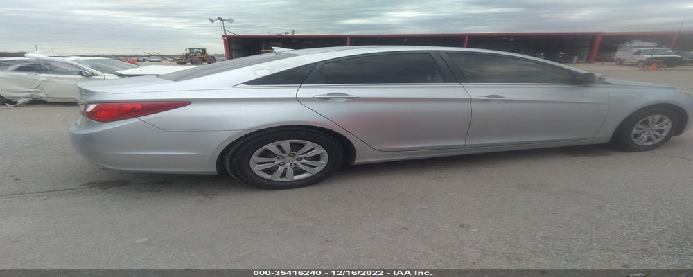 5NPEB4AC2CH403016 2012 HYUNDAI SONATA photo no. 4