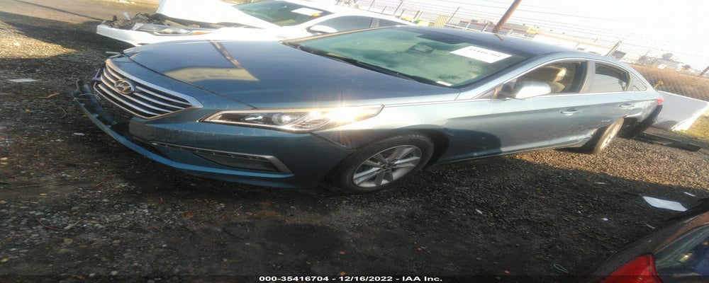5NPE24AF2FH165098 2015 HYUNDAI SONATA photo no. 2