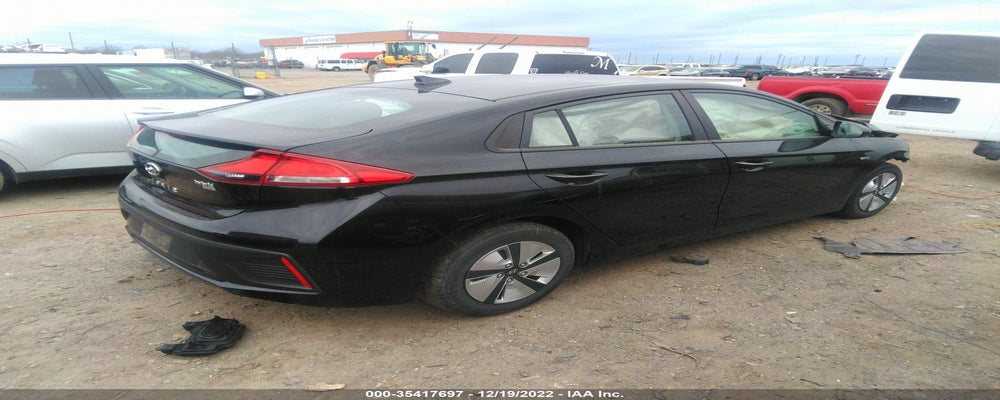 KMHC65LC0JU062227 2018 HYUNDAI IONIQ HYBRID photo no. 4