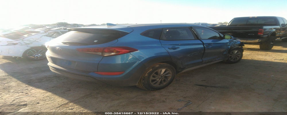 KM8J33A49HU472311 2017 HYUNDAI TUCSON photo no. 4