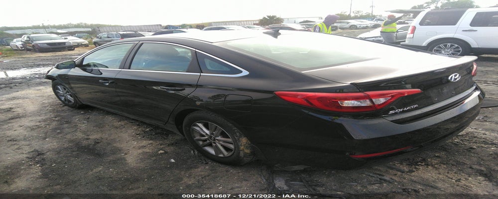 5NPE24AF5FH157948 2015 HYUNDAI SONATA photo no. 3