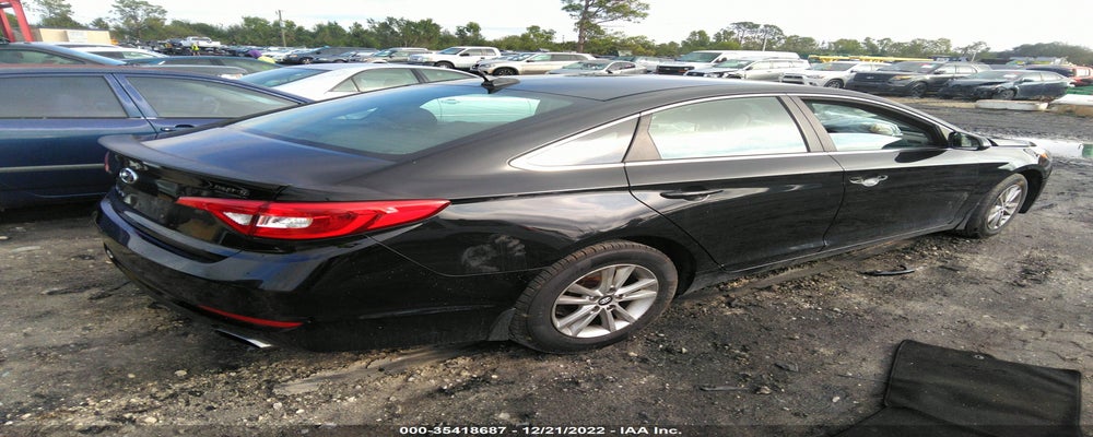 5NPE24AF5FH157948 2015 HYUNDAI SONATA photo no. 4