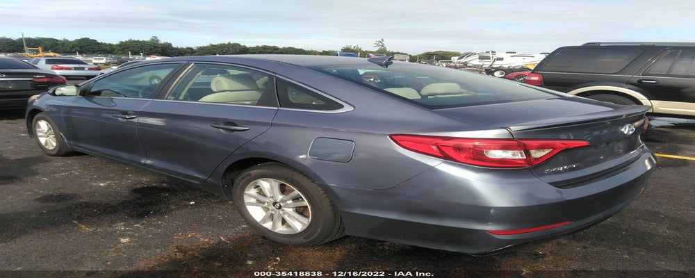 5NPE24AF4FH223762 2015 HYUNDAI SONATA photo no. 3