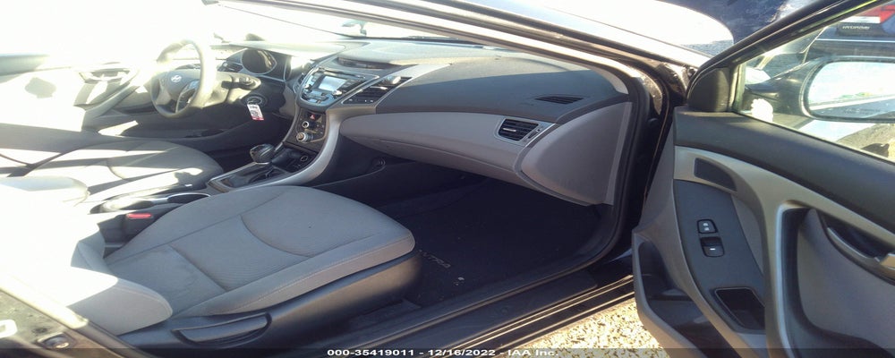 KMHDH4AE3GU606192 2016 HYUNDAI ELANTRA photo no. 5