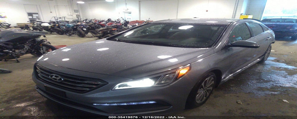 5NPE34AF9FH116509 2015 HYUNDAI SONATA photo no. 2