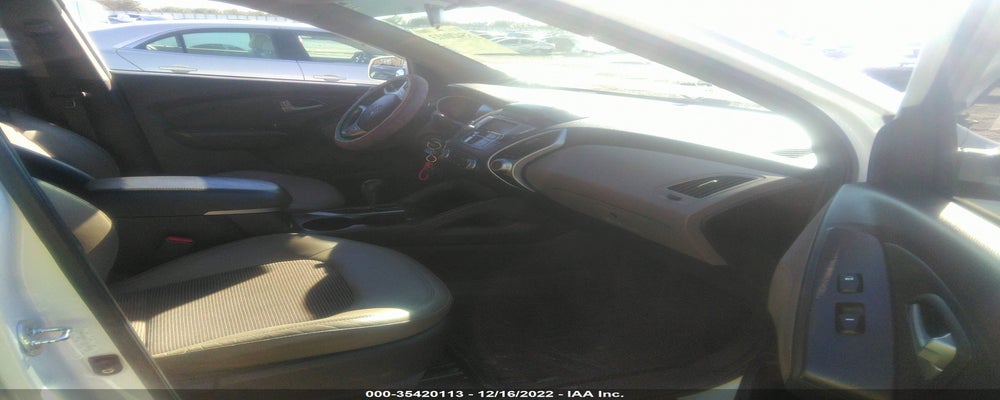 KM8JU3AC1AU096438 2010 HYUNDAI TUCSON photo no. 5