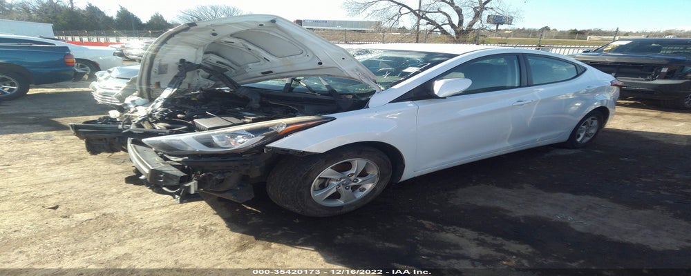 5NPDH4AE1FH577790 2015 HYUNDAI ELANTRA photo no. 2