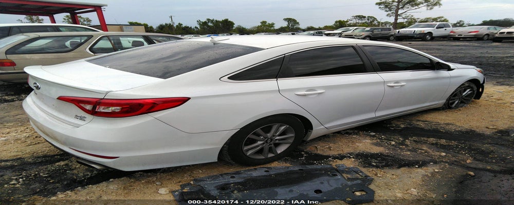 5NPE24AF1GH331158 2016 HYUNDAI SONATA photo no. 4
