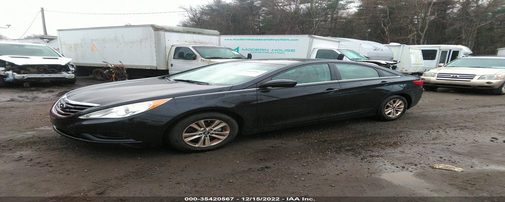 5NPEB4AC4DH664441 2013 HYUNDAI SONATA photo no. 2