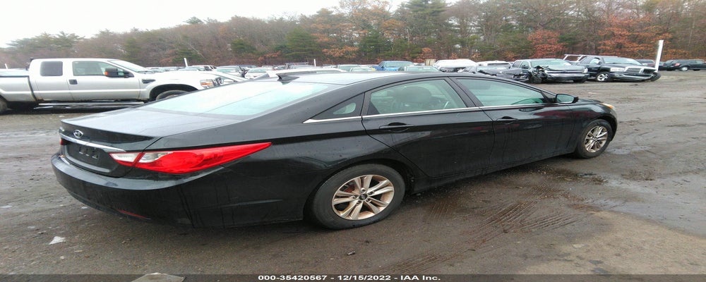 5NPEB4AC4DH664441 2013 HYUNDAI SONATA photo no. 4