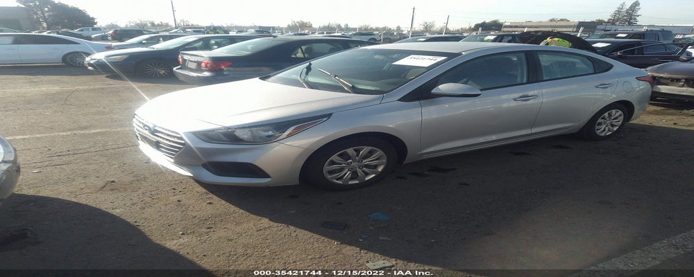 3KPC24A38JE015314 2018 HYUNDAI ACCENT photo no. 2
