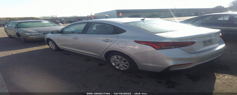 3KPC24A38JE015314 2018 HYUNDAI ACCENT photo no. 3