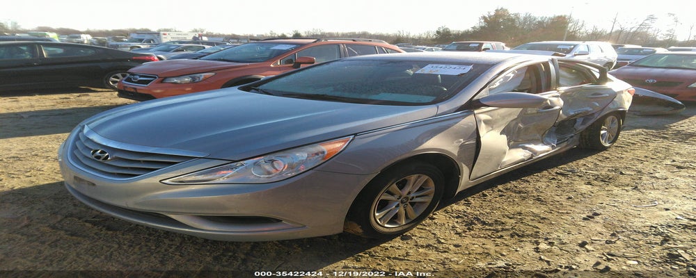 5NPEB4AC4CH449284 2012 HYUNDAI SONATA photo no. 2