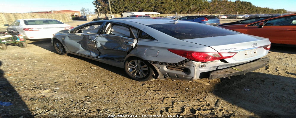 5NPEB4AC4CH449284 2012 HYUNDAI SONATA photo no. 3