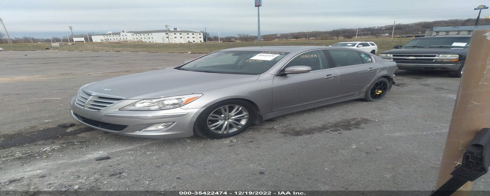 KMHGC4DF9CU185735 2012 HYUNDAI GENESIS photo no. 2