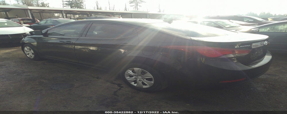 5NPDH4AE4GH771795 2016 HYUNDAI ELANTRA photo no. 3