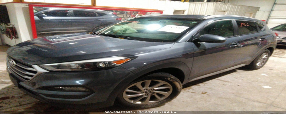 KM8J3CA45JU619701 2018 HYUNDAI TUCSON photo no. 2