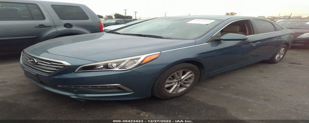 5NPE24AF8FH165753 2015 HYUNDAI SONATA photo no. 2