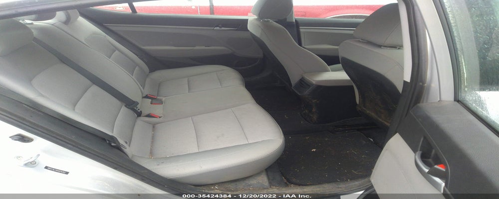 5NPD74LFXHH074352 2017 HYUNDAI ELANTRA photo no. 8