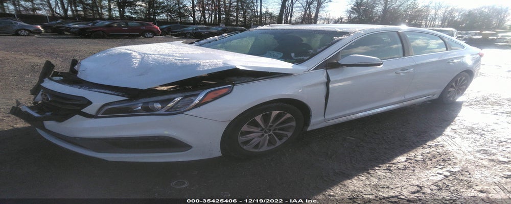 5NPE34AF6FH136720 2015 HYUNDAI SONATA photo no. 2