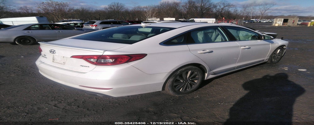 5NPE34AF6FH136720 2015 HYUNDAI SONATA photo no. 4