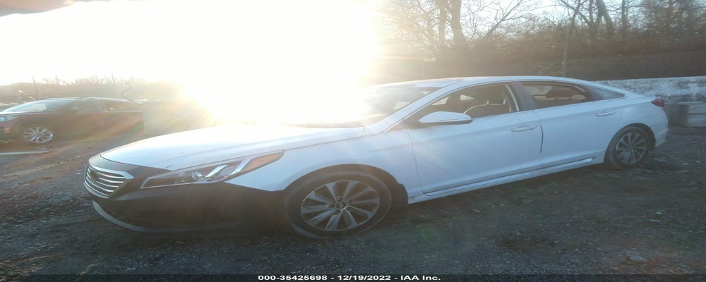 5NPE34AFXHH447831 2017 HYUNDAI SONATA photo no. 2