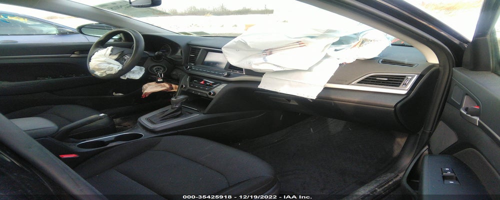 5NPD84LF4JH262657 2018 HYUNDAI ELANTRA photo no. 5