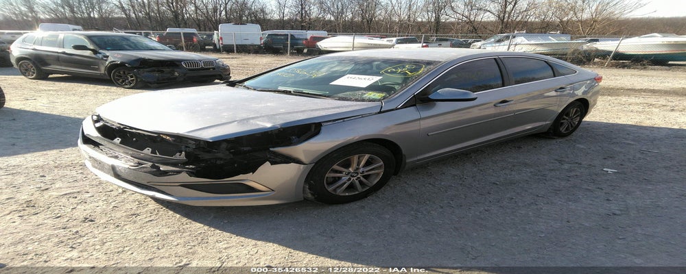 5NPE24AF6GH405867 2016 HYUNDAI SONATA photo no. 2