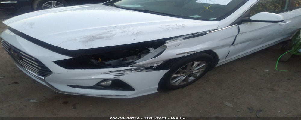 5NPE24AF1KH806316 2019 HYUNDAI SONATA photo no. 2