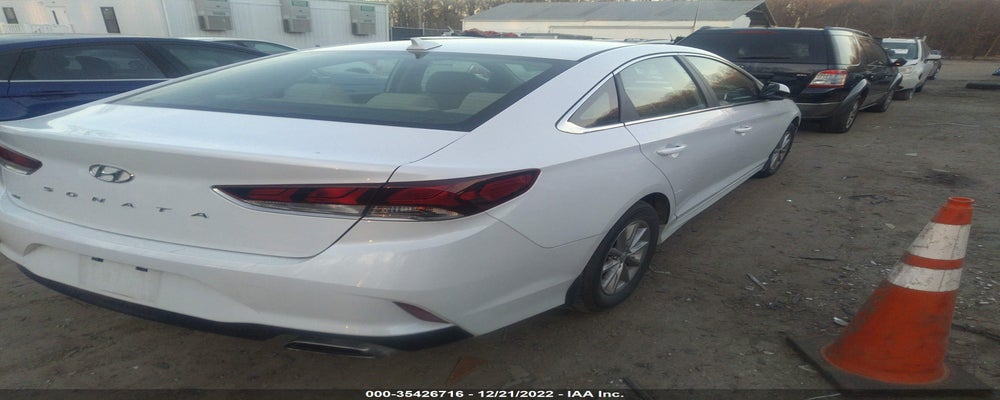 5NPE24AF1KH806316 2019 HYUNDAI SONATA photo no. 4
