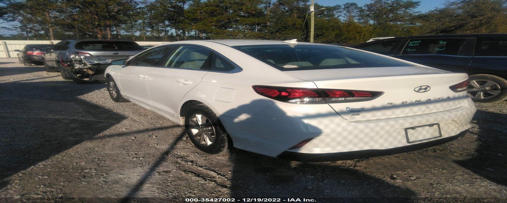 5NPE24AF6JH658727 2018 HYUNDAI SONATA photo no. 3