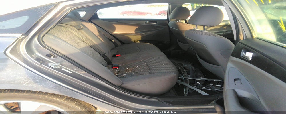 5NPEB4AC2BH023947 2011 HYUNDAI SONATA photo no. 8