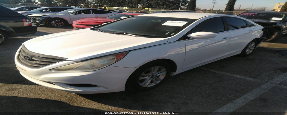 5NPEB4AC7BH046138 2011 HYUNDAI SONATA photo no. 2