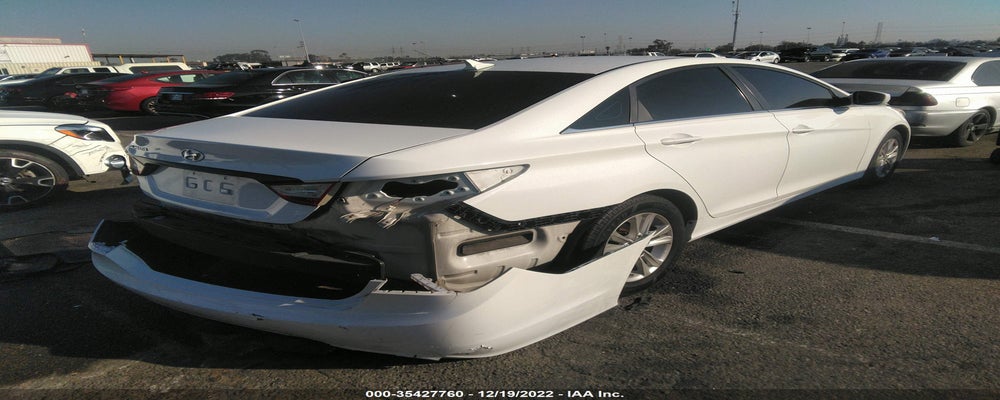 5NPEB4AC7BH046138 2011 HYUNDAI SONATA photo no. 4