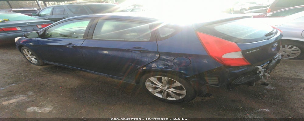 KMHCT5AE3FU209676 2015 HYUNDAI ACCENT photo no. 3
