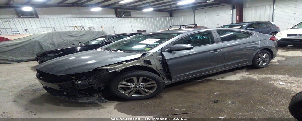 KMHD84LF3JU448112 2018 HYUNDAI ELANTRA photo no. 2
