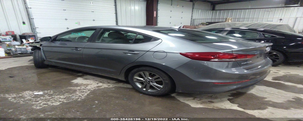 KMHD84LF3JU448112 2018 HYUNDAI ELANTRA photo no. 3