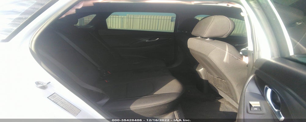 KMHH35LE5JU012973 2018 HYUNDAI ELANTRA GT photo no. 8