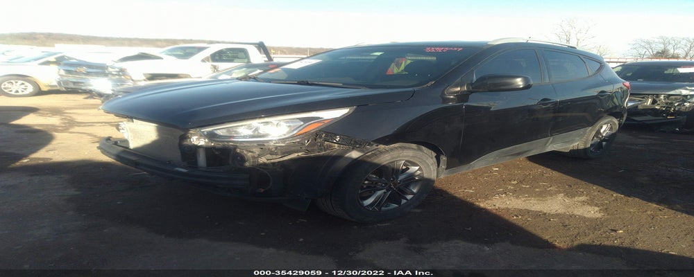 KM8JU3AG5FU111789 2015 HYUNDAI TUCSON photo no. 2