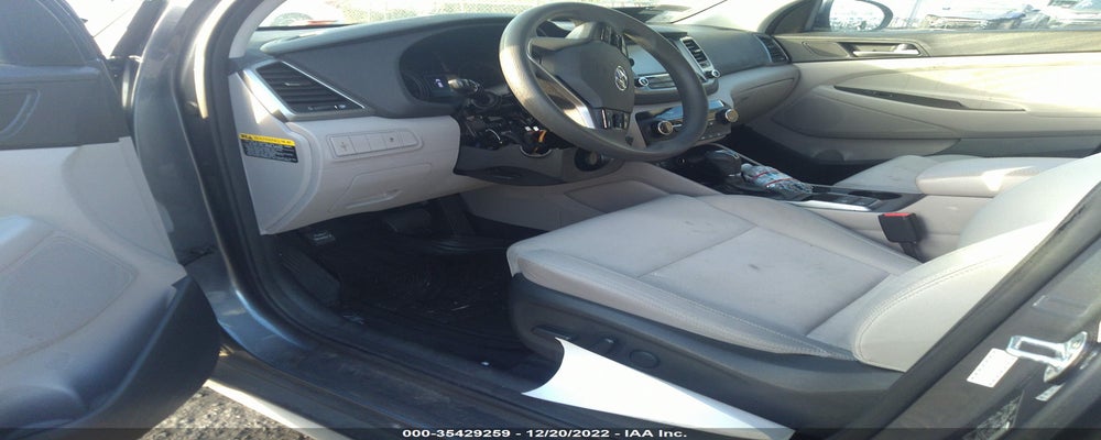 KM8J33A4XJU628538 2018 HYUNDAI TUCSON photo no. 5