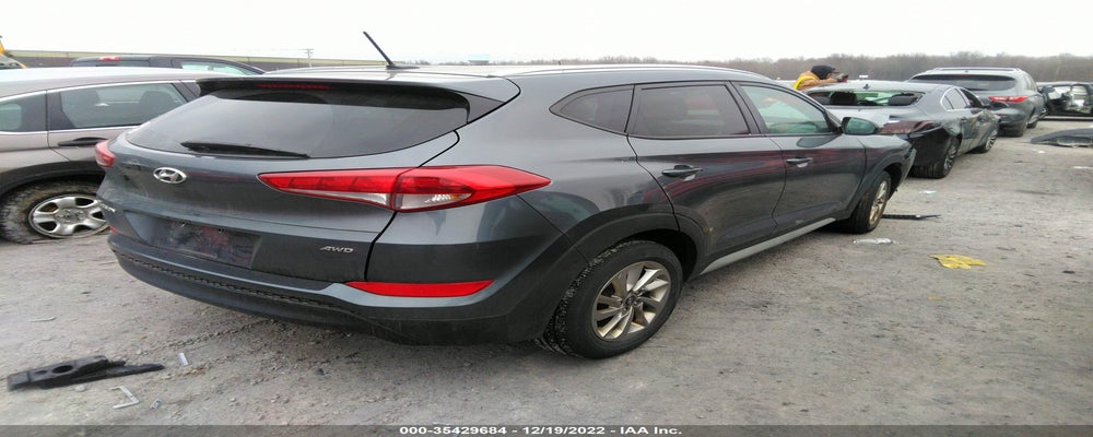 KM8J3CA42HU419949 2017 HYUNDAI TUCSON photo no. 4