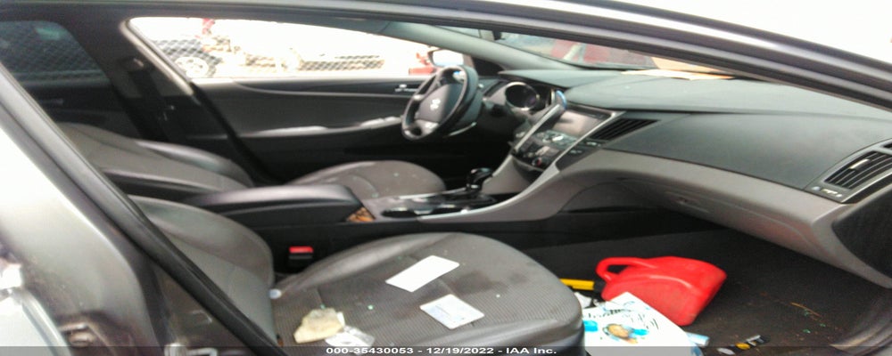 5NPEC4AC8BH156953 2011 HYUNDAI SONATA photo no. 5